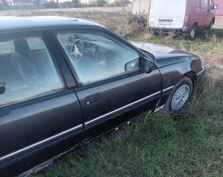 Опель Омега 1991 у Южне (Південне) на Automoto.ua Чорний Опель Омега, об'ємом двигуна 2.6 л та пробігом 400 тис. км за 600 $, фото 6 на Automoto.ua