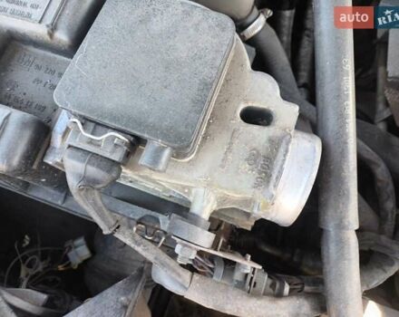 Черный Опель Омега, объемом двигателя 2.6 л и пробегом 250 тыс. км за 471 $, фото 10 на Automoto.ua