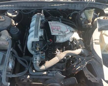 Черный Опель Омега, объемом двигателя 2.6 л и пробегом 250 тыс. км за 471 $, фото 7 на Automoto.ua