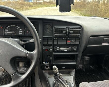 Чорний Опель Омега, об'ємом двигуна 2 л та пробігом 350 тис. км за 1200 $, фото 10 на Automoto.ua