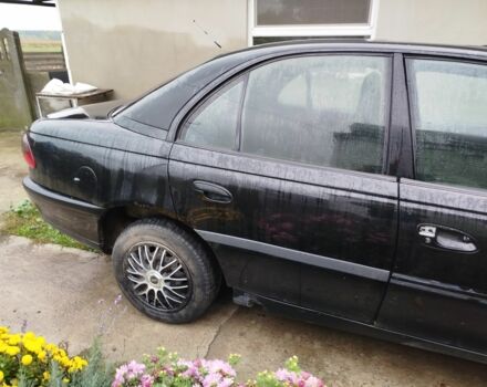 Чорний Опель Омега, об'ємом двигуна 2 л та пробігом 300 тис. км за 950 $, фото 3 на Automoto.ua