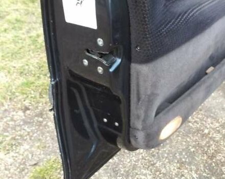 Черный Опель Омега, объемом двигателя 2.5 л и пробегом 300 тыс. км за 2900 $, фото 18 на Automoto.ua