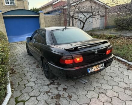 Черный Опель Омега, объемом двигателя 2.5 л и пробегом 365 тыс. км за 2200 $, фото 5 на Automoto.ua