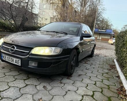 Черный Опель Омега, объемом двигателя 2.5 л и пробегом 365 тыс. км за 2200 $, фото 2 на Automoto.ua