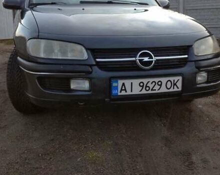 Черный Опель Омега, объемом двигателя 2.5 л и пробегом 300 тыс. км за 2900 $, фото 6 на Automoto.ua