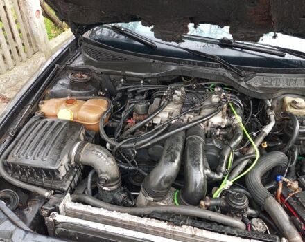 Черный Опель Омега, объемом двигателя 2.5 л и пробегом 361 тыс. км за 1200 $, фото 7 на Automoto.ua