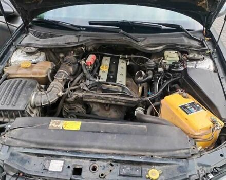 Черный Опель Омега, объемом двигателя 2 л и пробегом 30 тыс. км за 2300 $, фото 10 на Automoto.ua