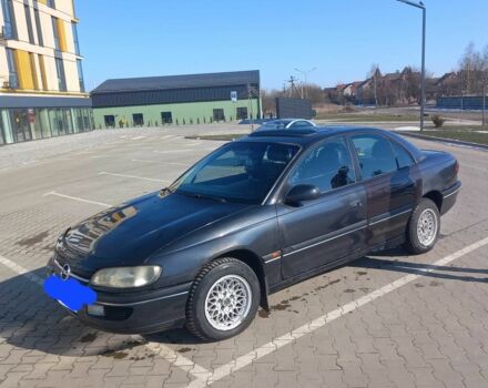 Черный Опель Омега, объемом двигателя 2 л и пробегом 100 тыс. км за 2100 $, фото 2 на Automoto.ua