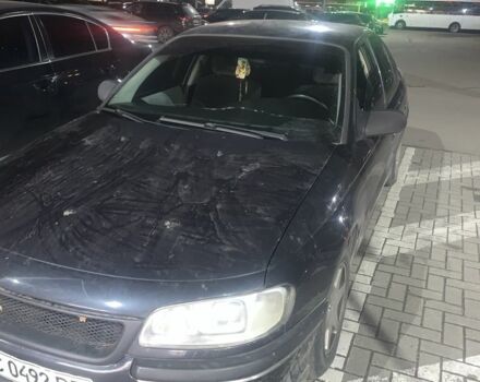 Черный Опель Омега, объемом двигателя 2 л и пробегом 311 тыс. км за 2300 $, фото 4 на Automoto.ua