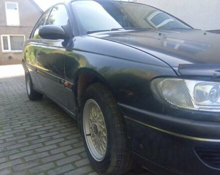 Черный Опель Омега, объемом двигателя 2.5 л и пробегом 357 тыс. км за 2650 $, фото 2 на Automoto.ua