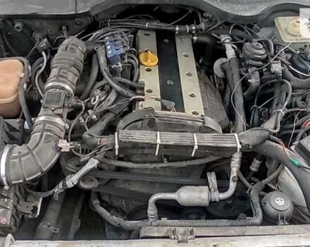 Черный Опель Омега, объемом двигателя 2 л и пробегом 370 тыс. км за 3200 $, фото 5 на Automoto.ua
