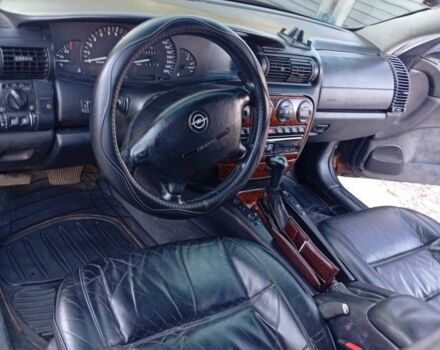 Черный Опель Омега, объемом двигателя 3 л и пробегом 2 тыс. км за 2500 $, фото 10 на Automoto.ua