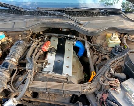 Черный Опель Омега, объемом двигателя 2 л и пробегом 394 тыс. км за 1600 $, фото 3 на Automoto.ua