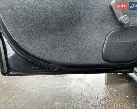 Черный Опель Омега, объемом двигателя 2 л и пробегом 380 тыс. км за 3800 $, фото 11 на Automoto.ua