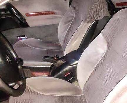 Черный Опель Омега, объемом двигателя 20 л и пробегом 320 тыс. км за 2600 $, фото 4 на Automoto.ua