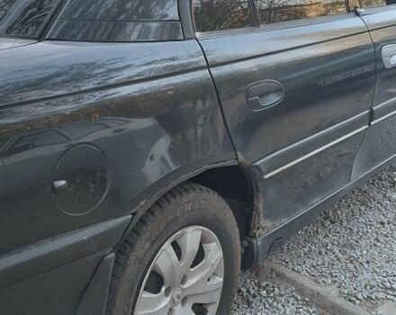 Черный Опель Омега, объемом двигателя 2 л и пробегом 551 тыс. км за 2000 $, фото 3 на Automoto.ua