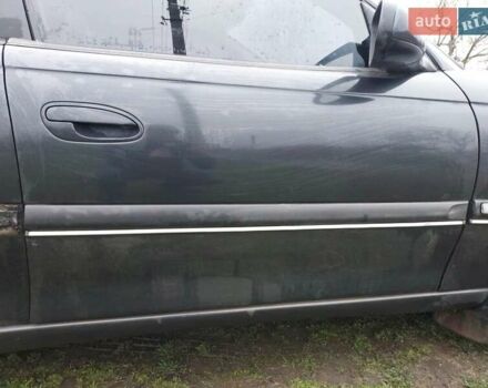 Чорний Опель Омега, об'ємом двигуна 2.5 л та пробігом 340 тис. км за 2596 $, фото 13 на Automoto.ua