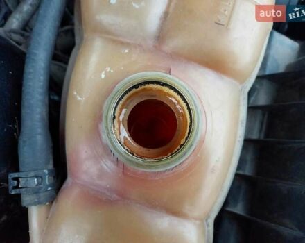 Чорний Опель Омега, об'ємом двигуна 2.5 л та пробігом 340 тис. км за 2596 $, фото 6 на Automoto.ua