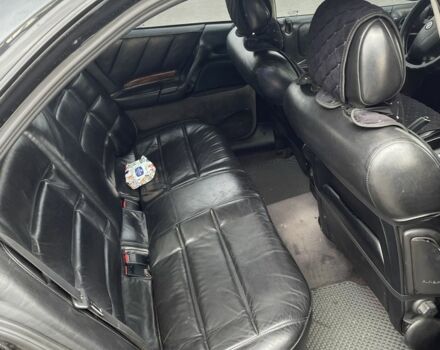 Чорний Опель Омега, об'ємом двигуна 2.9 л та пробігом 300 тис. км за 1500 $, фото 4 на Automoto.ua