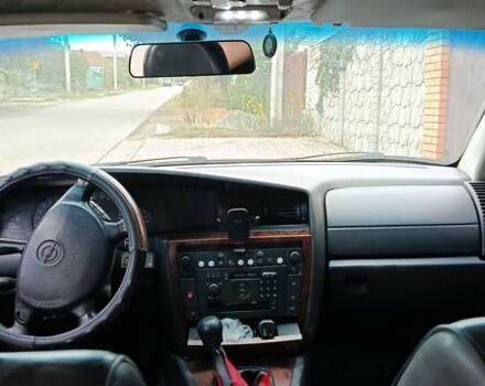 Чорний Опель Омега, об'ємом двигуна 3 л та пробігом 260 тис. км за 3000 $, фото 5 на Automoto.ua