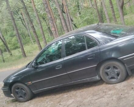 Черный Опель Омега, объемом двигателя 2 л и пробегом 413 тыс. км за 135000 $, фото 2 на Automoto.ua