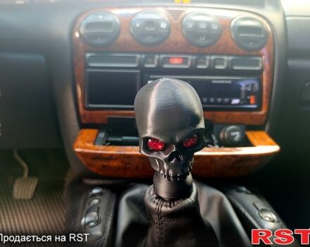 Черный Опель Омега, объемом двигателя 2 л и пробегом 270 тыс. км за 3800 $, фото 7 на Automoto.ua