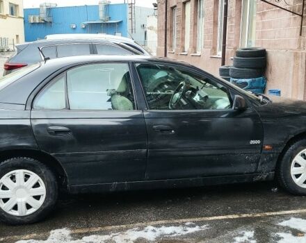 Чорний Опель Омега, об'ємом двигуна 2.5 л та пробігом 330 тис. км за 1800 $, фото 2 на Automoto.ua