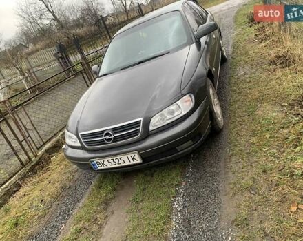 Чорний Опель Омега, об'ємом двигуна 2.2 л та пробігом 382 тис. км за 3100 $, фото 3 на Automoto.ua