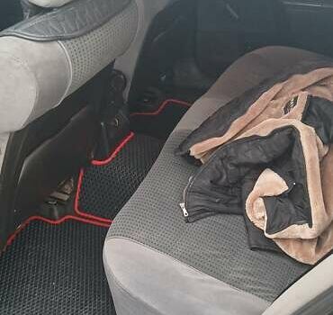 Чорний Опель Омега, об'ємом двигуна 2.2 л та пробігом 350 тис. км за 2050 $, фото 2 на Automoto.ua