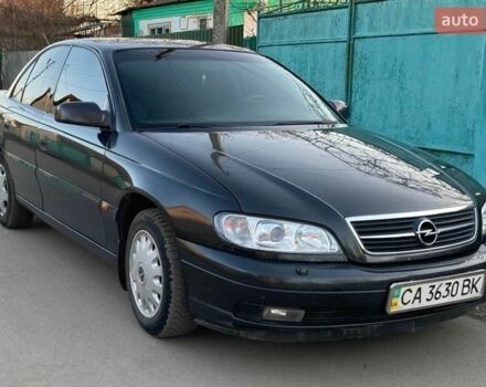 Черный Опель Омега, объемом двигателя 2.2 л и пробегом 380 тыс. км за 3999 $, фото 3 на Automoto.ua