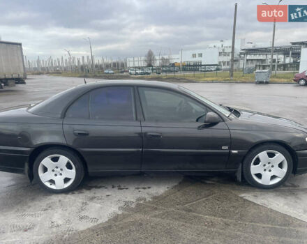 Черный Опель Омега, объемом двигателя 2.17 л и пробегом 374 тыс. км за 3100 $, фото 4 на Automoto.ua