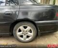 Черный Опель Омега, объемом двигателя 2.6 л и пробегом 200 тыс. км за 3000 $, фото 6 на Automoto.ua
