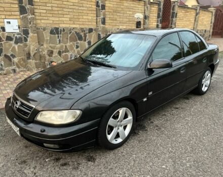 Чорний Опель Омега, об'ємом двигуна 2.2 л та пробігом 300 тис. км за 2700 $, фото 1 на Automoto.ua