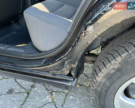 Опель Омега 2001 у Вінниці на Automoto.ua Чорний Опель Омега, об'ємом двигуна 2.2 л та пробігом 319 тис. км за 2000 $, фото 13 на Automoto.ua