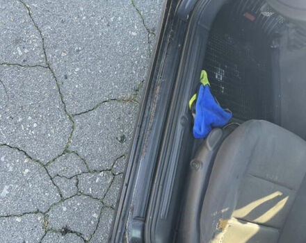 Опель Омега 2001 у Вінниці на Automoto.ua Чорний Опель Омега, об'ємом двигуна 2.2 л та пробігом 319 тис. км за 2000 $, фото 11 на Automoto.ua