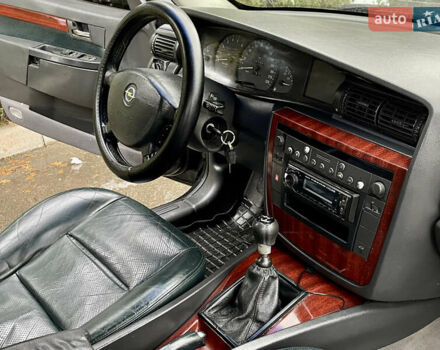 Черный Опель Омега, объемом двигателя 2.2 л и пробегом 290 тыс. км за 2350 $, фото 18 на Automoto.ua