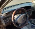 Черный Опель Омега, объемом двигателя 2.2 л и пробегом 330 тыс. км за 2450 $, фото 10 на Automoto.ua