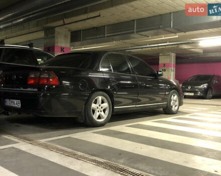 Чорний Опель Омега, об'ємом двигуна 2.2 л та пробігом 335 тис. км за 4000 $, фото 19 на Automoto.ua