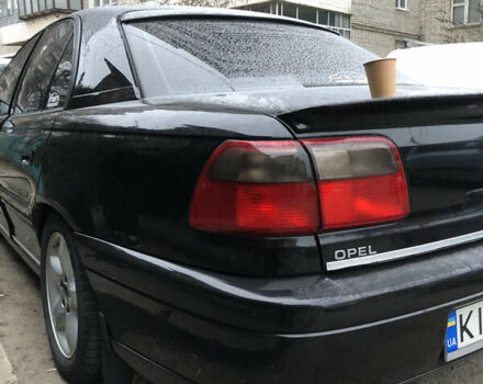Чорний Опель Омега, об'ємом двигуна 2.2 л та пробігом 335 тис. км за 4000 $, фото 13 на Automoto.ua