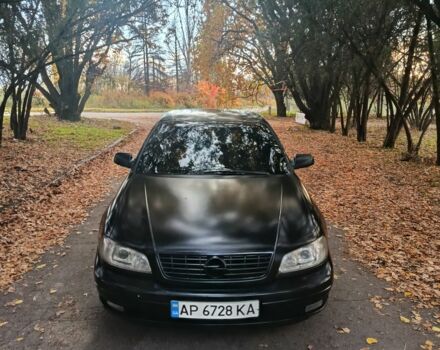 Черный Опель Омега, объемом двигателя 2.6 л и пробегом 350 тыс. км за 3700 $, фото 5 на Automoto.ua