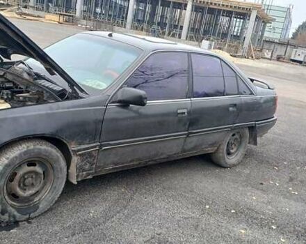 Чорний Опель Омега, об'ємом двигуна 2 л та пробігом 300 тис. км за 800 $, фото 3 на Automoto.ua