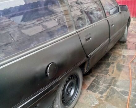 Черный Опель Омега, объемом двигателя 2 л и пробегом 111 тыс. км за 500 $, фото 3 на Automoto.ua