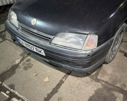 Чорний Опель Омега, об'ємом двигуна 2 л та пробігом 222 тис. км за 999 $, фото 8 на Automoto.ua