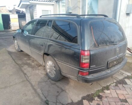 Черный Опель Омега, объемом двигателя 2 л и пробегом 140 тыс. км за 2500 $, фото 4 на Automoto.ua