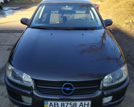 Черный Опель Омега, объемом двигателя 2 л и пробегом 50 тыс. км за 3500 $, фото 4 на Automoto.ua