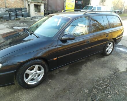 Черный Опель Омега, объемом двигателя 2 л и пробегом 50 тыс. км за 3500 $, фото 5 на Automoto.ua