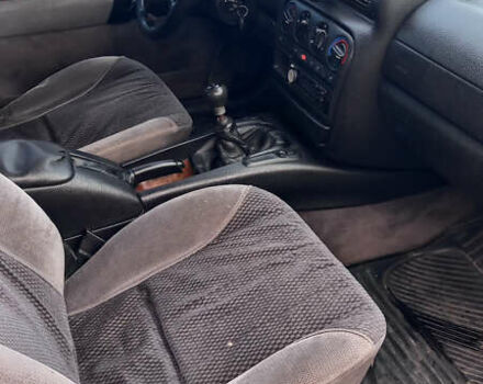 Опель Омега 1997 в Луцке на Automoto.ua Черный Опель Омега, объемом двигателя 2.5 л и пробегом 445 тыс. км за 1750 $, фото 11 на Automoto.ua