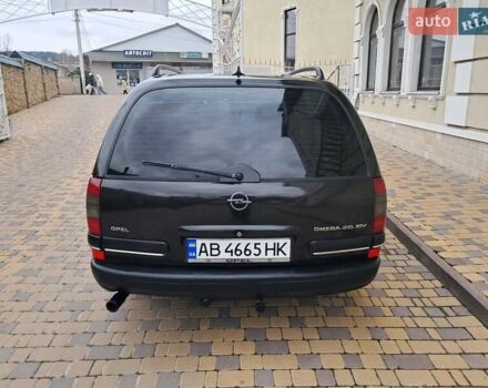 Чорний Опель Омега, об'ємом двигуна 2 л та пробігом 280 тис. км за 2500 $, фото 19 на Automoto.ua
