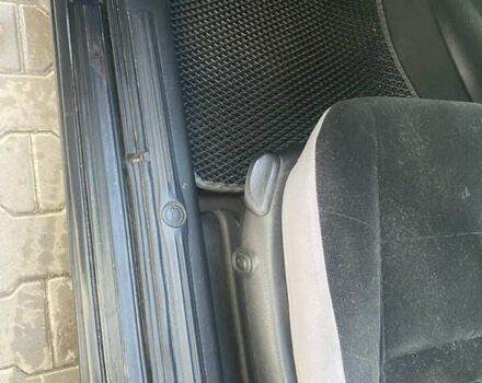 Черный Опель Омега, объемом двигателя 2 л и пробегом 283 тыс. км за 2200 $, фото 7 на Automoto.ua