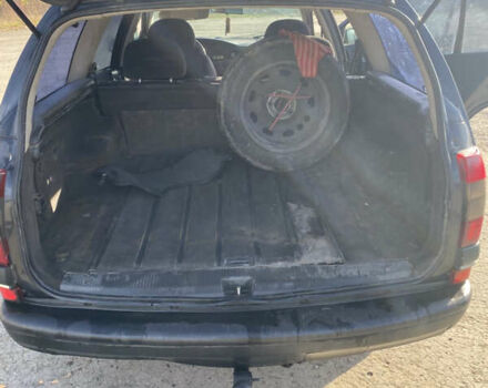 Черный Опель Омега, объемом двигателя 2 л и пробегом 289 тыс. км за 1300 $, фото 7 на Automoto.ua